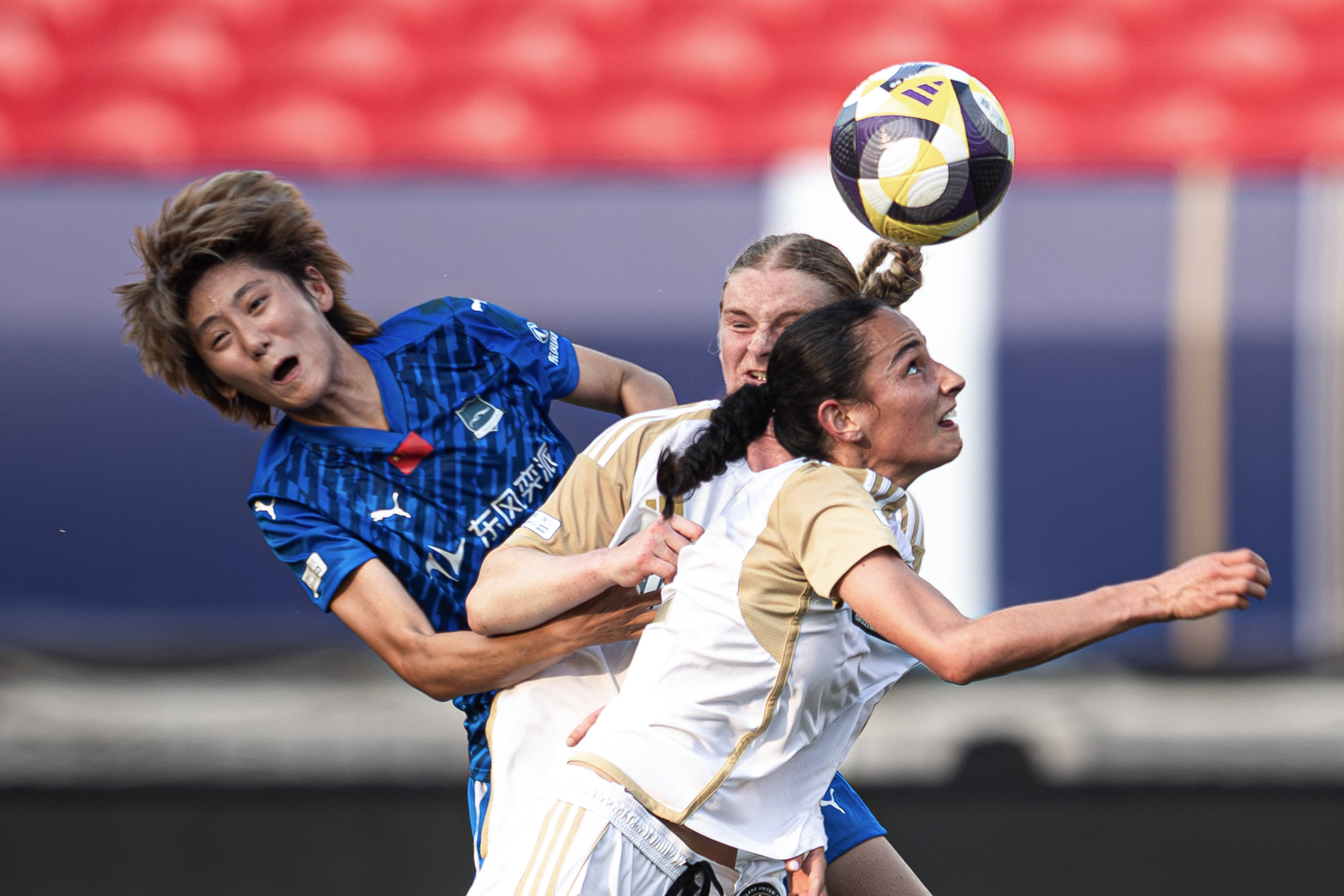 开元棋牌官网-精彩:女足比赛冠军杯决赛怒放魅力的简单介绍