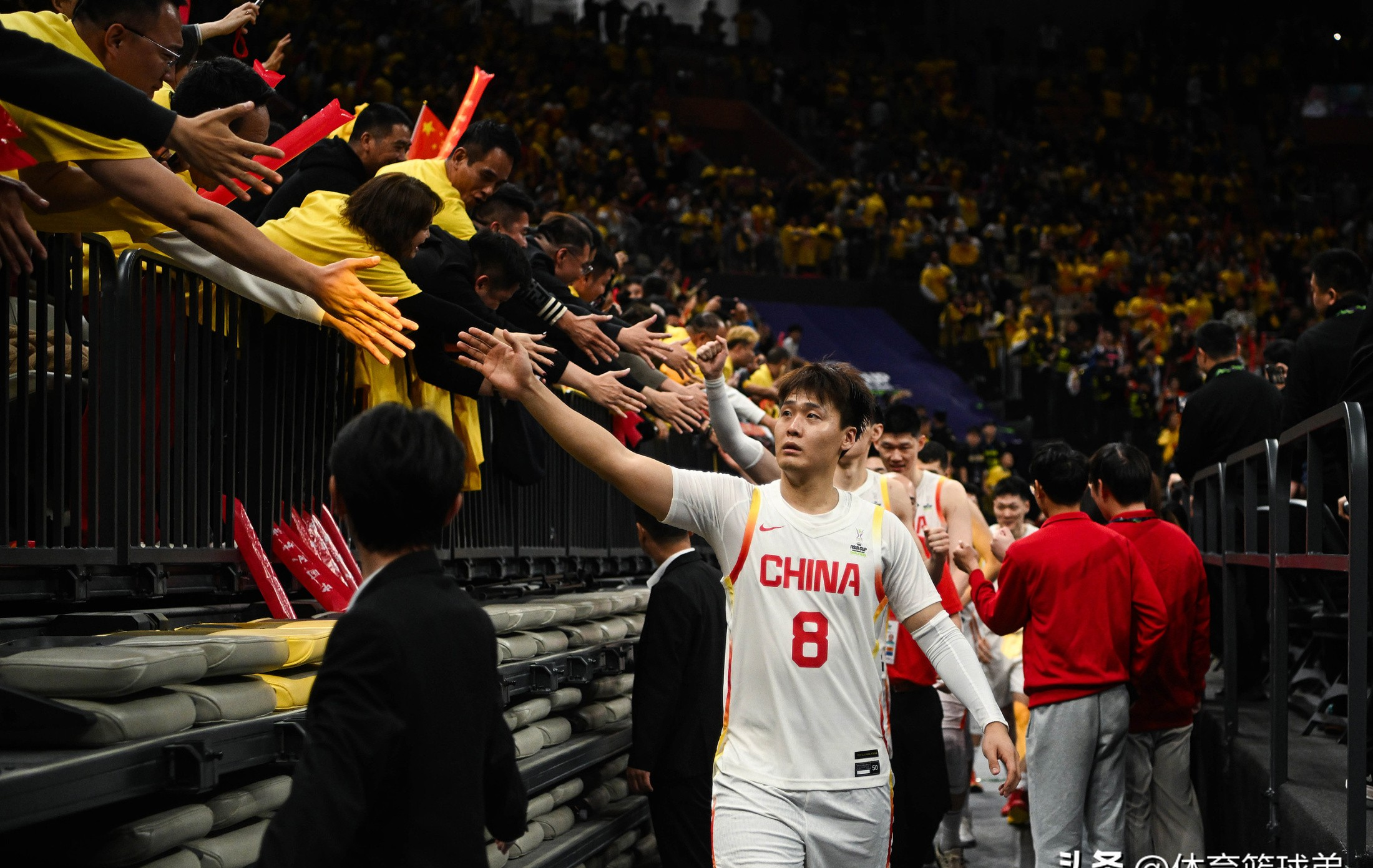 开元棋牌网址-首发球员集体爆发，连胜势头不可阻挡的简单介绍